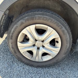 2014 Toyota RAV4 LE — фото 19