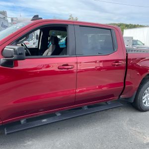 2024 Chevrolet SILVERADO 1500 RST 照片 4