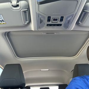 2024 Toyota RAV4 XLE — миниатюра 41