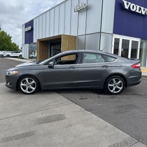 FORD FUSION SE - 3