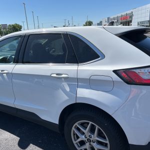 FORD EDGE SEL - 6