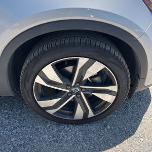 2023 Volvo XC40 B5 ULTIMATE DARK THEME thumbnail 20