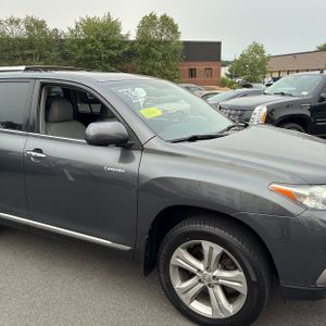 2013 Toyota HIGHLANDER LIMITED — миниатюра 13