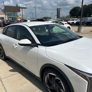 صورة مصغرة 13 لـ 2025 KIA K4 EX