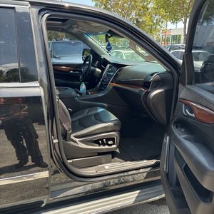 صورة مصغرة 31 لـ 2015 Cadillac ESCALADE LUXURY