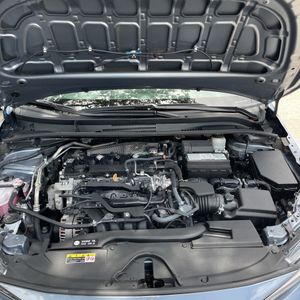 2024 Toyota COROLLA SE thumbnail 43