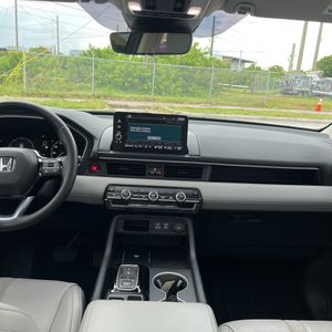 2025 Honda PILOT TOURING — миниатюра 39