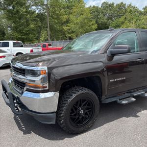 2018 Chevrolet SILVERADO 1500 LT 照片 2
