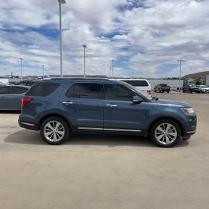 FORD EXPLORER LIMITED - 10