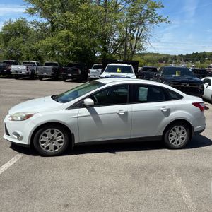 FORD FOCUS SE - 3