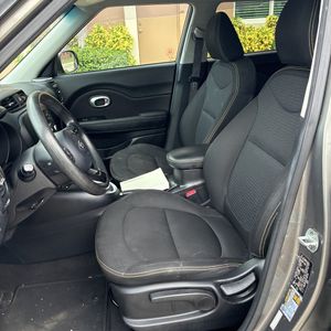 2015 KIA SOUL + 缩略图 31