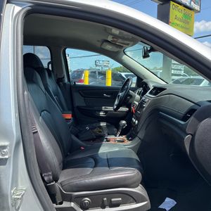 2014 Chevrolet TRAVERSE LT — миниатюра 33