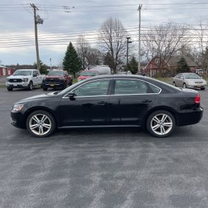 VOLKSWAGEN PASSAT 2.0L TDI SE - 3