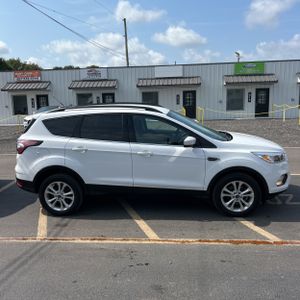 2018 FORD ESCAPE SE — фото 10