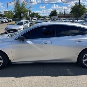 CHEVROLET MALIBU LS - 4