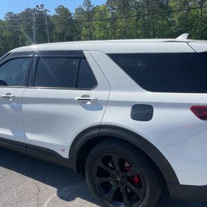 FORD EXPLORER ST - 6