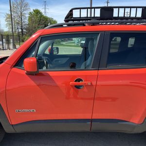 JEEP RENEGADE - 4
