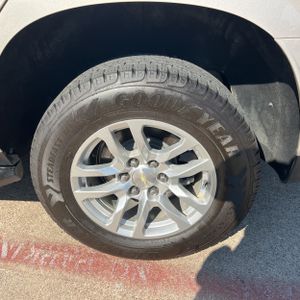 2021 Chevrolet TAHOE LT 照片 18
