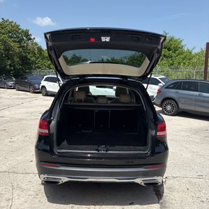2018 Mercedes-BENZ GLC thumbnail 42