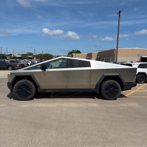 TESLA CYBERTRUCK BASE - 3