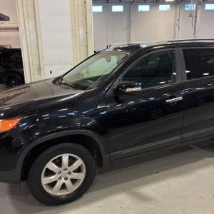 KIA SORENTO LX - 2