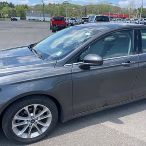 FORD FUSION SE - 2