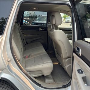 2011 JEEP GRAND CHEROKEE LAREDO thumbnail 35