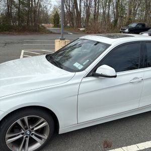 BMW 330I XDRIVE - 2