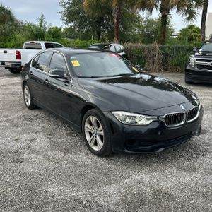 2017 BMW 330I XDRIVE — фото 12