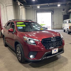 2024 Subaru FORESTER PREMIUM 缩略图 12