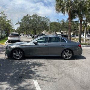2019 Mercedes-BENZ E-CLASS — фото 3