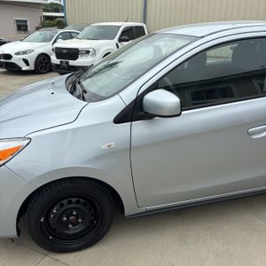 MITSUBISHI MIRAGE LE - 2