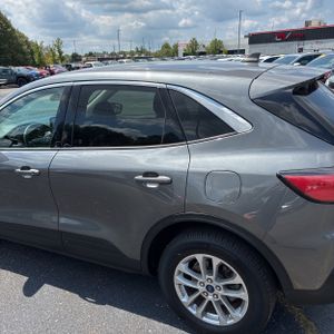 2021 FORD ESCAPE SE 照片 6