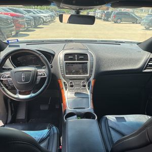 2019 Lincoln NAUTILUS RESERVE — миниатюра 37
