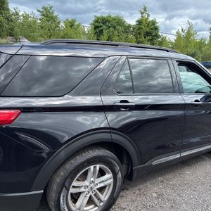 2022 FORD EXPLORER XLT photo 9