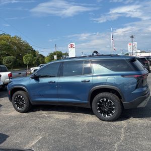 2024 Chevrolet TRAVERSE Z71 照片 3