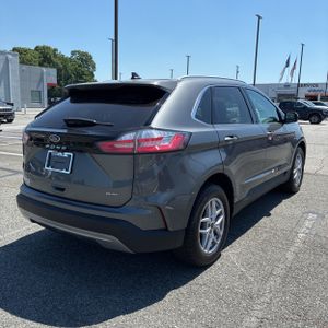 FORD EDGE SEL - 8