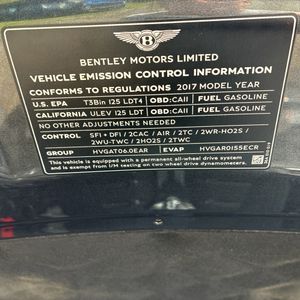 2017 Bentley BENTAYGA BASE — фото 47