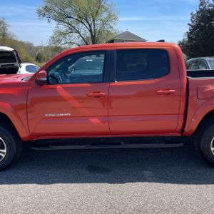 TOYOTA TACOMA TRD SPORT - 3