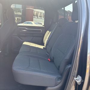 2025 RAM 1500 BIG HORN thumbnail 38