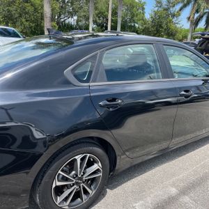 2024 KIA FORTE LXS 照片 9