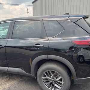 2026 Nissan ROGUE SV 照片 6