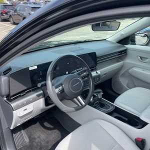 صورة 35 لـ 2024 Hyundai KONA SEL