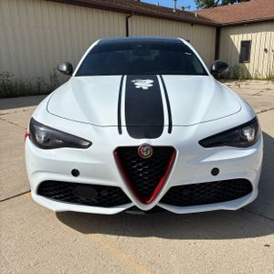 2021 ALFA Romeo GIULIA TI SPORT 照片 14