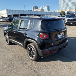 JEEP RENEGADE TRAILHAWK - 5