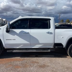 CHEVROLET SILVERADO 2500HD HIGH COUNTRY - 4