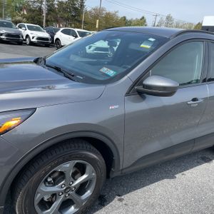 FORD ESCAPE ST-LINE SELECT - 2