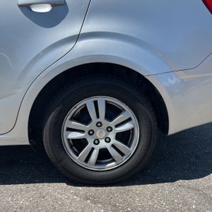 2014 Chevrolet SONIC LT AUTO — миниатюра 18