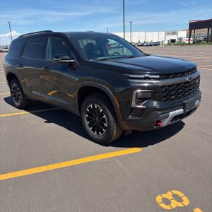 2025 Chevrolet TRAVERSE Z71 照片 12