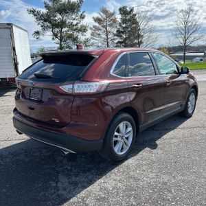 FORD EDGE SEL - 8